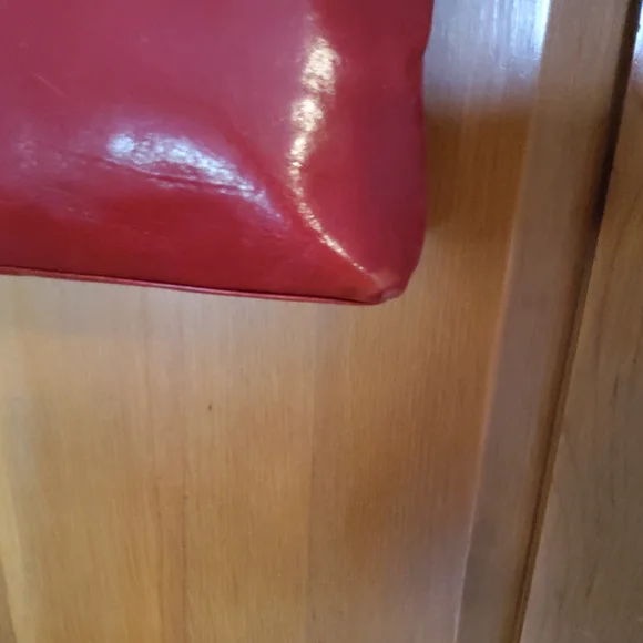 HOBO International Red Leather Shoulder Bag GUC - Picture 6 of 14